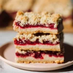 Raspberry-Cheesecake-Crumble-Bars-Recipe